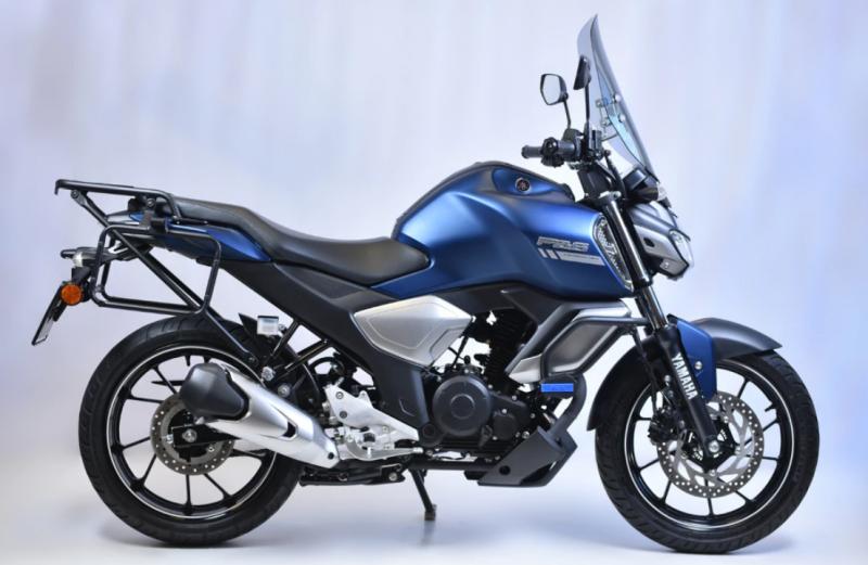 Imagen ilustrativa de SOPORTES LATERALES PBI YAMAHA 150 FZ-S 3.0 (2023/2024) PINT C/P